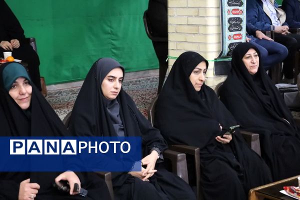 مراسم جشن تکلیف متمرکز ۳۰۰۰ نفره ویژه دانش‌آموزان دختر شهر یزد