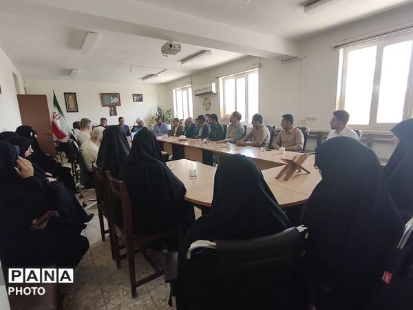 تجلیل از سادات فرهنگی سرخس در مراسم بزرگداشت عید سعید غدیر خم