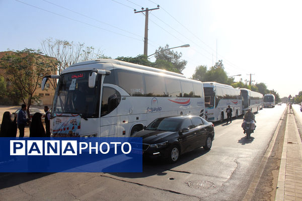 اعزام نخستین گروه از دختران دانش‌آموز ناحیه یک قم به اردوی راهیان نور