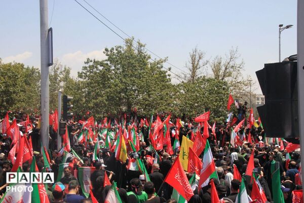 من خود به چشم خویشتن دیدم که جانم می رود ...