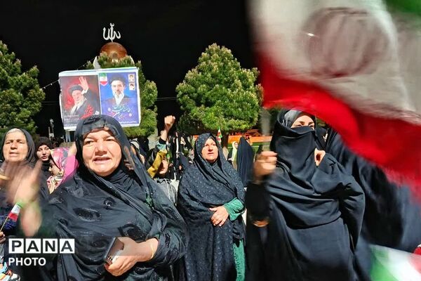 دیشموکی‌ها همچنان پای کار انقلاب