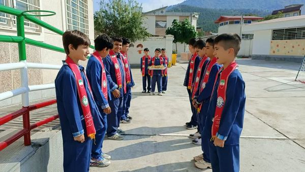 جشن عاطفه‌ها در دبستان شهید سلیمانی شهرستان رامیان