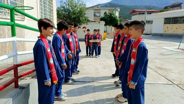 جشن عاطفه‌ها در دبستان شهید سلیمانی شهرستان رامیان