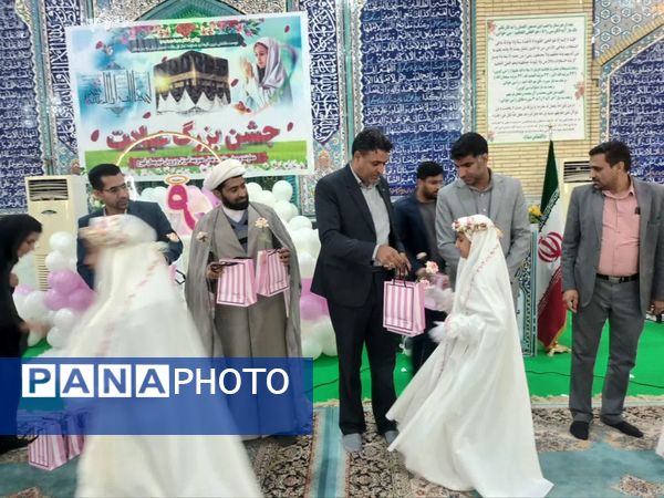 جشن تکلیف دانش‌آموزان دختر شهرستان فهرج 