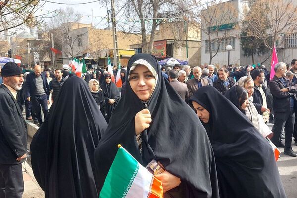۲۲ بهمن در ورامین، حماسه ای به وسعت یک شهر