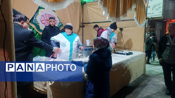 موکب پذیرایی مسجدالرضای نیشابور به‌مناسبت میلاد امام زمان (عج)