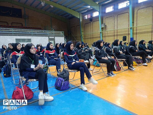 رقابت‌های ورزشی دانش‌آموزان دختر پنج استان کشور در زنجان آغاز شد