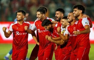 شکستن قفل دروازه استقلال نیاز به بازی منطقی و شش‌دانگ دارد/ پرسپولیس در پست‌های دفاع و هافبک ضعف دارد
