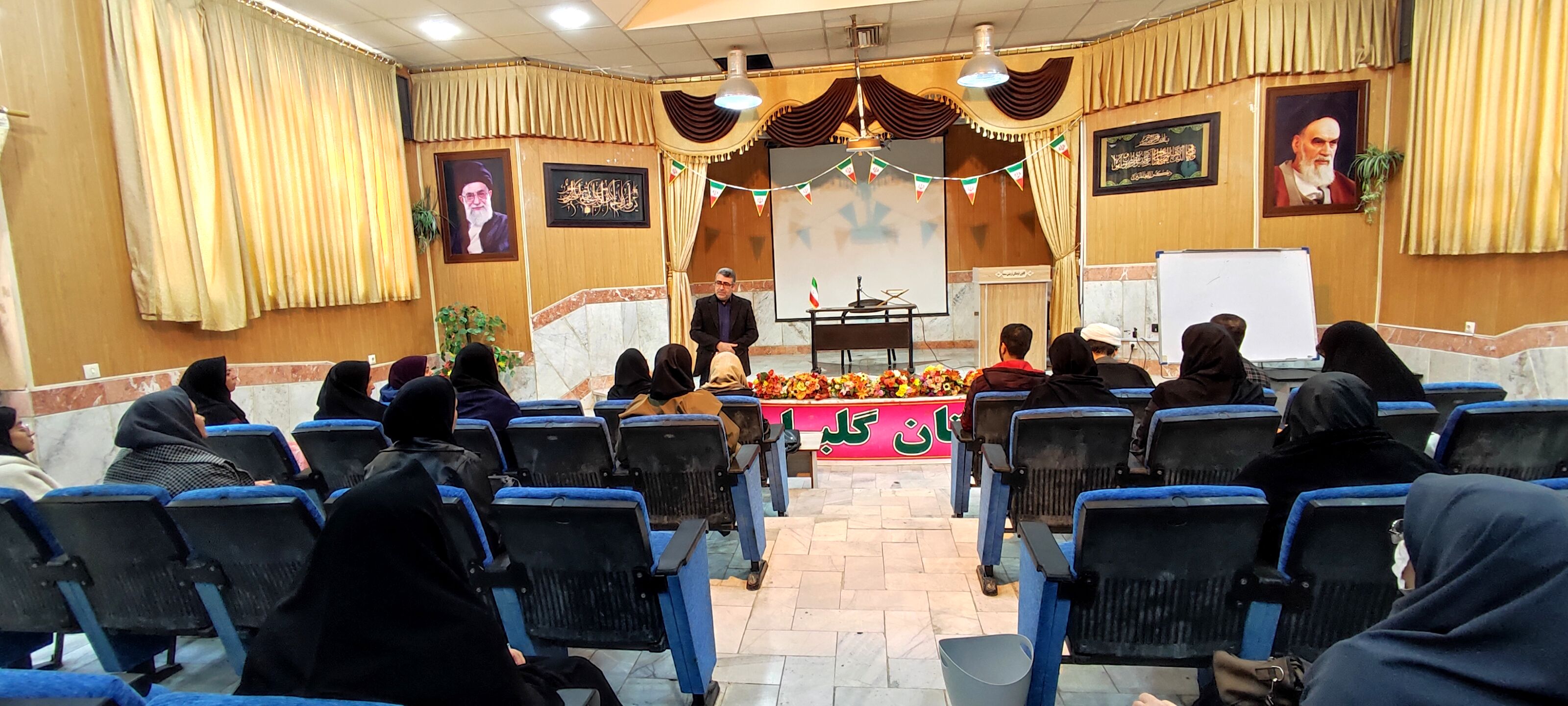 کارگاه آموزشی نماد در شیروان
