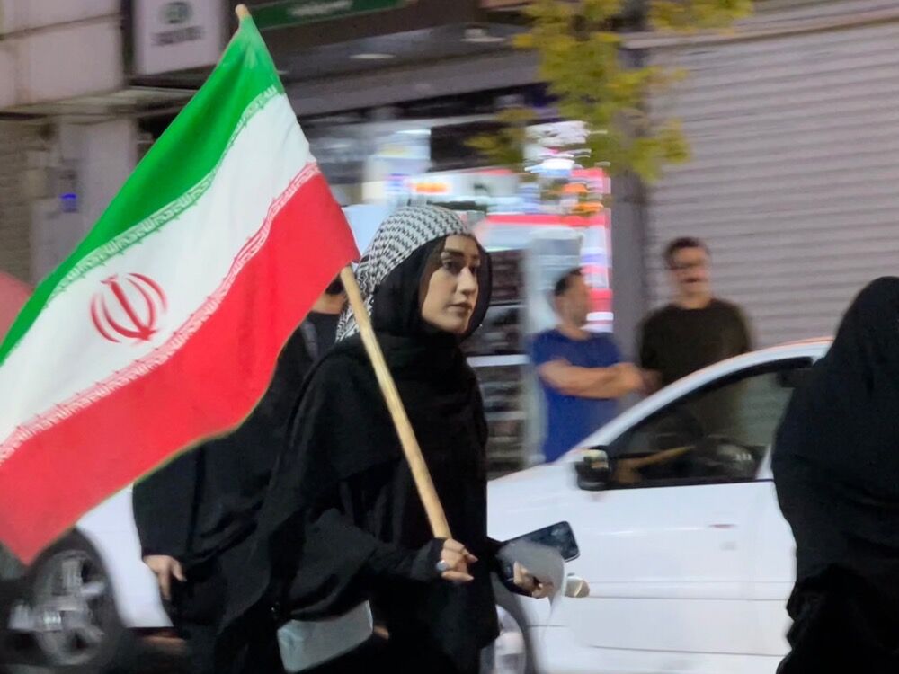 حضور مردم غیور کرج در هشتاد و یکمین شب از تجمعات مردمی