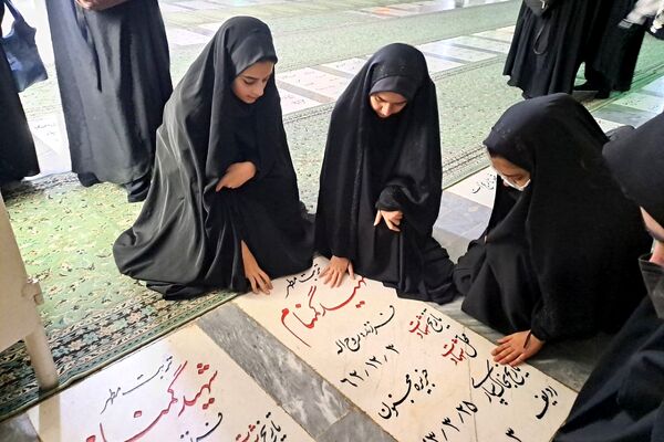 حماسه ۹ دی زنده است؛ ورامینی‌ها بار دیگر با ولایت، پیمان بستند