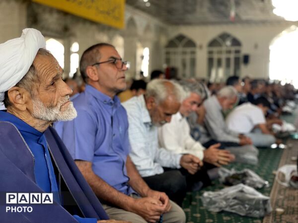 نماز عبادی سیاسی جمعه در شهرستان کاشمر 