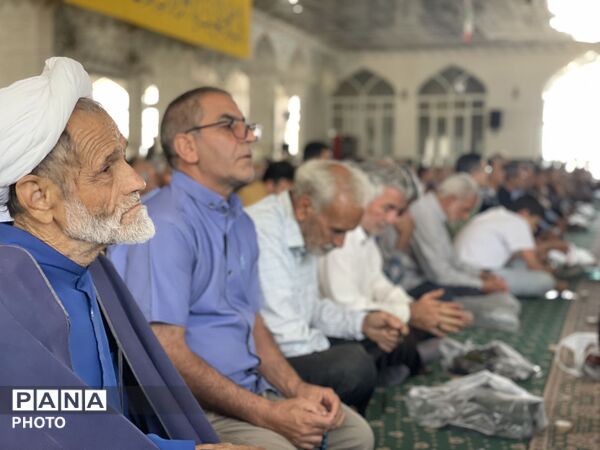 نماز عبادی سیاسی جمعه در شهرستان کاشمر 