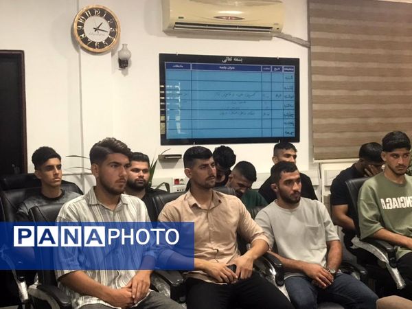 برگزاری جلسه ستاد امور جوانان در محمودآباد