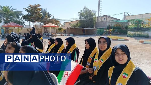 زنگ انقلاب در مدارس پارسیان نواخته شد 