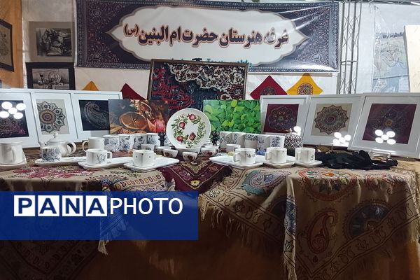 نمایش وحدت اقوام ایرانی در روز دوم جشنواره ملی ورامین