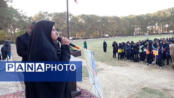  اردوی تمشک در استان اصفهان