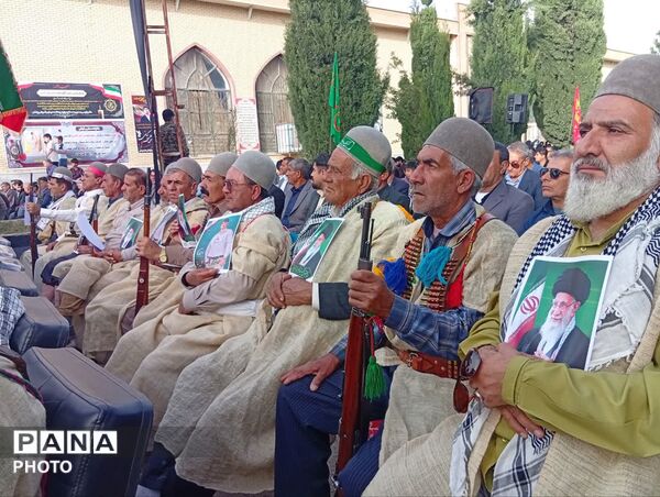 مراسم گرامیداشت چهلمین روز شهادت شهید علی کیانی در گلزار شهدای یاسوج