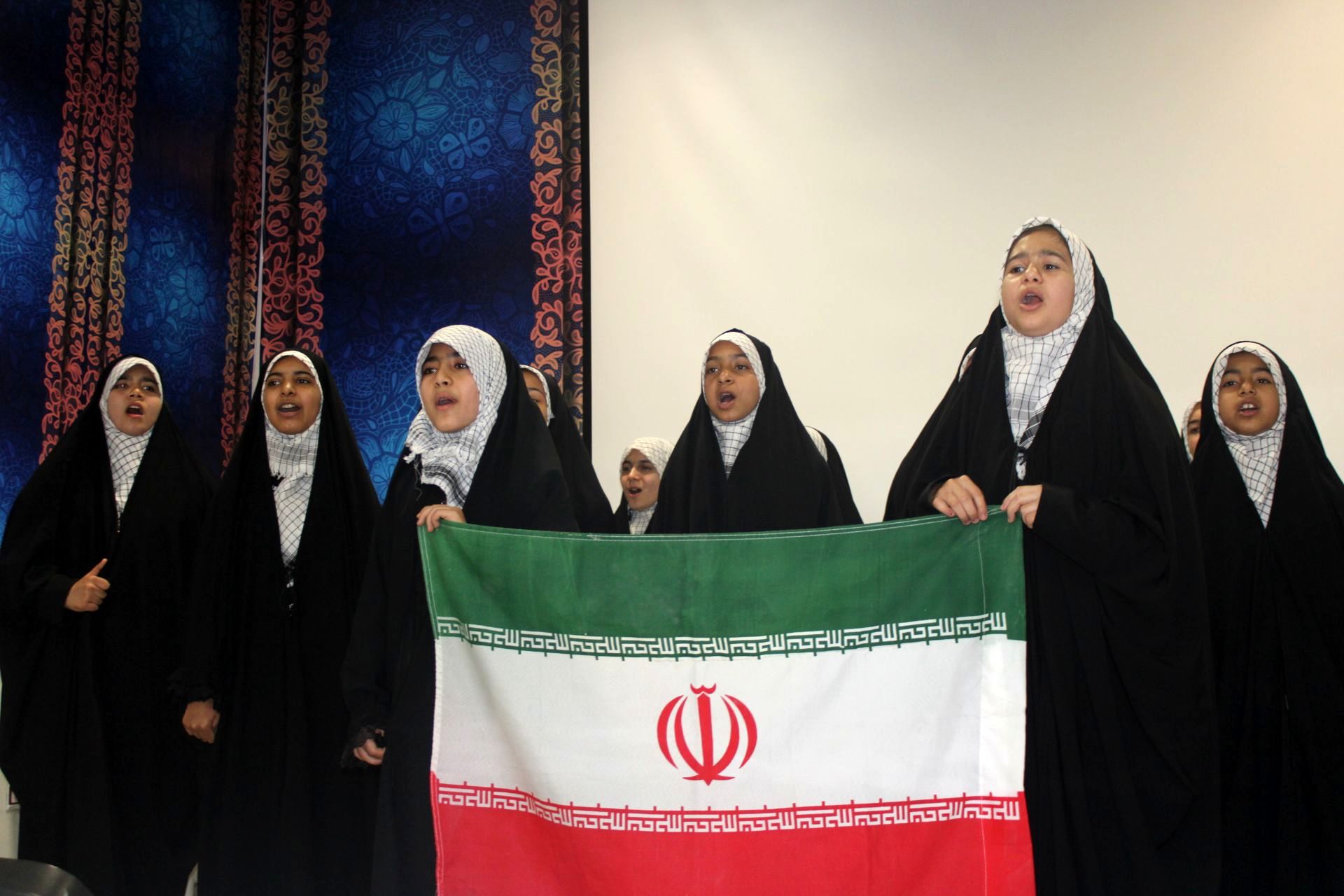  اختتامیه جشنواره استانی سرود مقاومت در شیروان