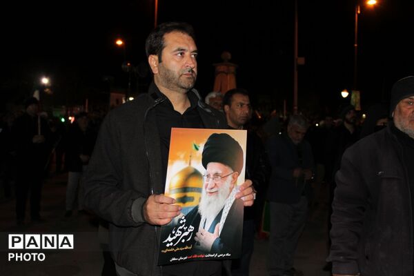 حضور مردم سملقان در پنجمین شب از شهادت قائد امت