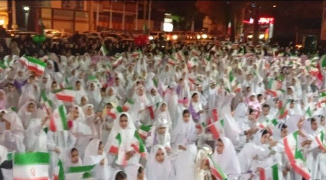 جشن تکلیف دختران الیگودرزی با یاد شهدای میناب