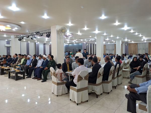 جشن تجلیل ازمقام والای معلم در بندرخمیر