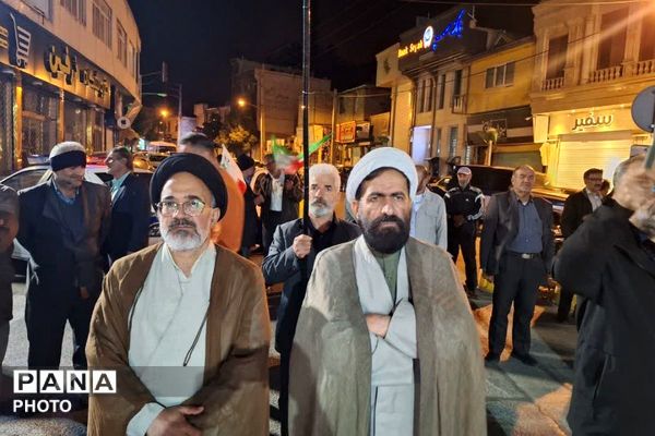 فیروزکوه در صدمین شب استقامت