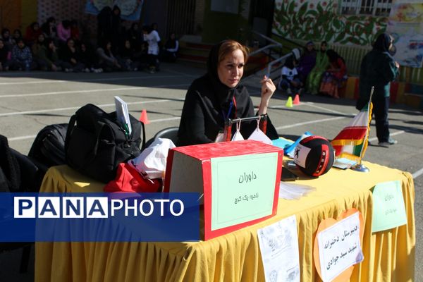 مسابقات «جام اقتدار» در دبیرستان سیدجواد جوادی ناحیه 1 کرج 
