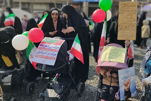 راهپیمایی ۲۲بهمن در کهریزک و باقرشهر