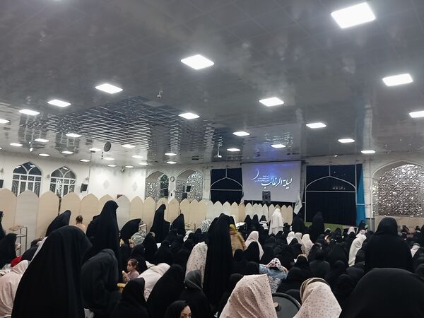 نماز جماعت همزمان با شب لیلة الرغائب در شهرستان کاشمر 