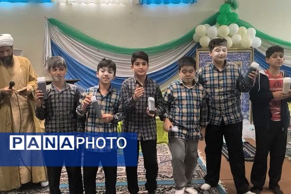 طنینِ نیایش در مدرسه