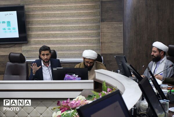 گردهمایی فعالان نذر آموزش در زنجان