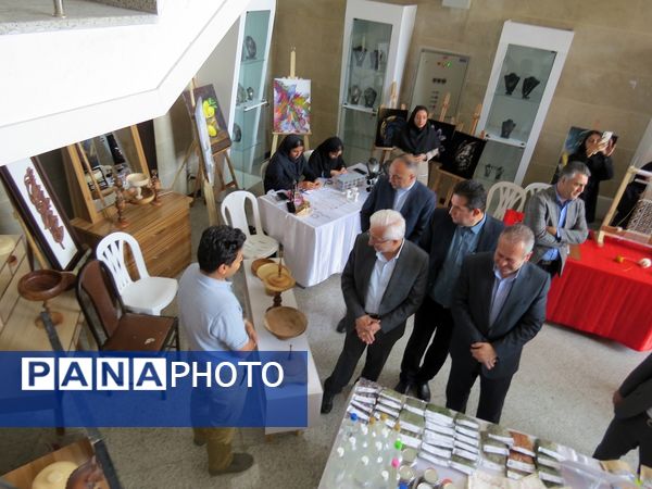 آیین تجلیل از معلمان نمونه استانی در بجنورد