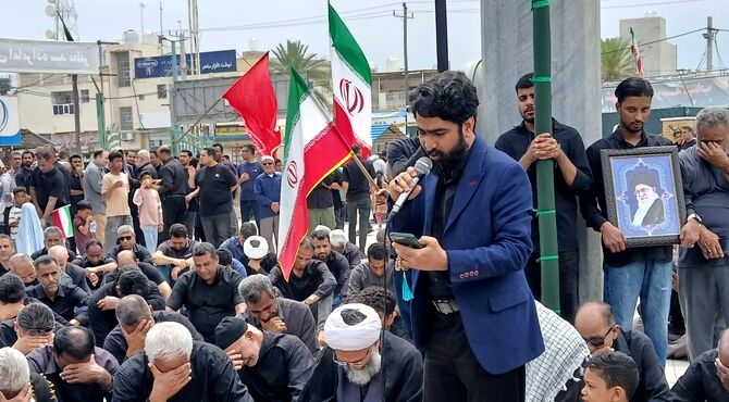 عزاداری سنتی مردم جزیره قشم در چهلمین روز شهادت رهبر انقلاب