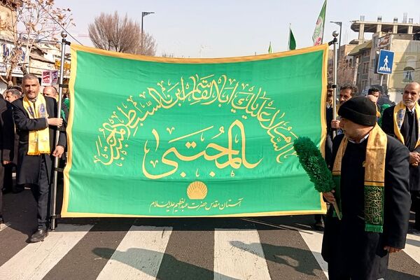 حضور اقشار مختلف شهرری در جشن پیروزی انقلاب 