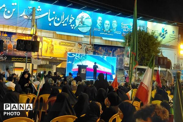 همگامی شورانگیز مردم کازرون در بدرقه رهبر شهید