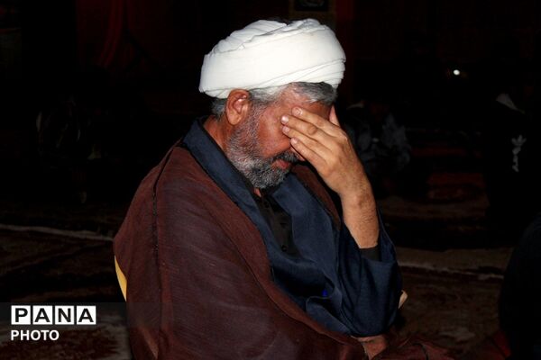 عزاداری مردم هوتک در سوگ رهبر شهید
