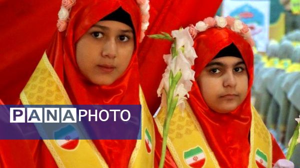 درخشش یاوران مقاومت، دختران انقلاب، در شهرستان شازند استان مرکزی