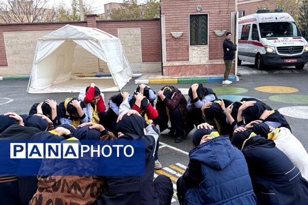 بیست و هفتمین مانور سراسری زلزله و ایمنی 