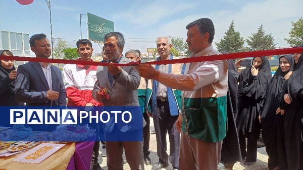 افتتاح چایخانه دانش‌آموزی به‌مناسبت دهه کرامت