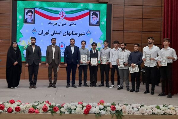 مراسم کشوری افتتاحیه جشنواره‌های فرهنگی هنری در اردوگاه استانی شهید محمد منتظری شهریار 