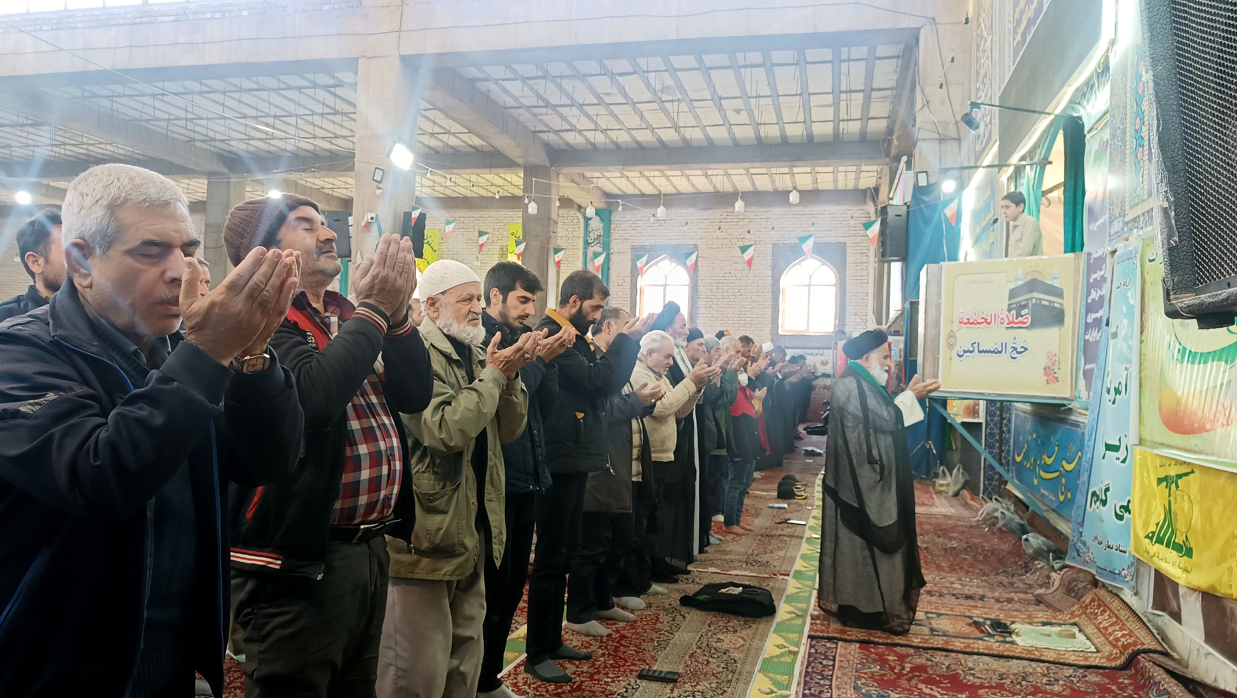 نماز عبادی سیاسی جمعه در شهرستان نیشابور
