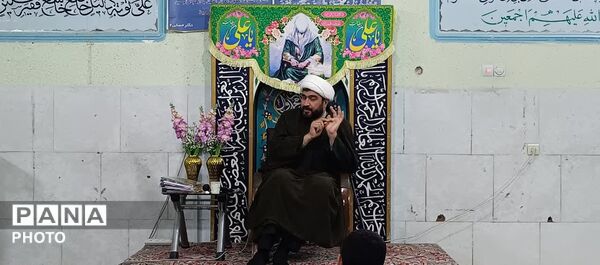 عطر میلاد حضرت زینب (س) در نمازخانه مدرسه دکتر حسابی ۲