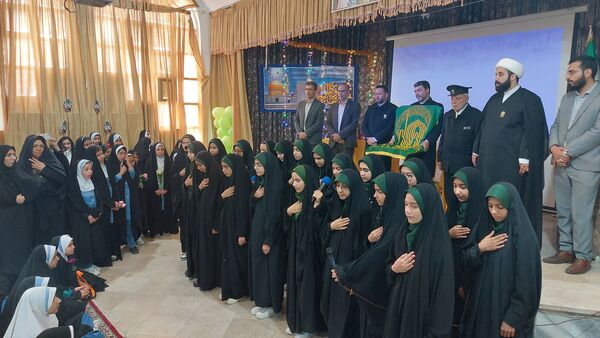 حضور کاروان زیر سایه خورشید در نایین