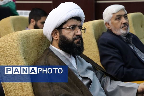 برگزاری اولین یادواره شهدای هنرمند در پاکدشت 