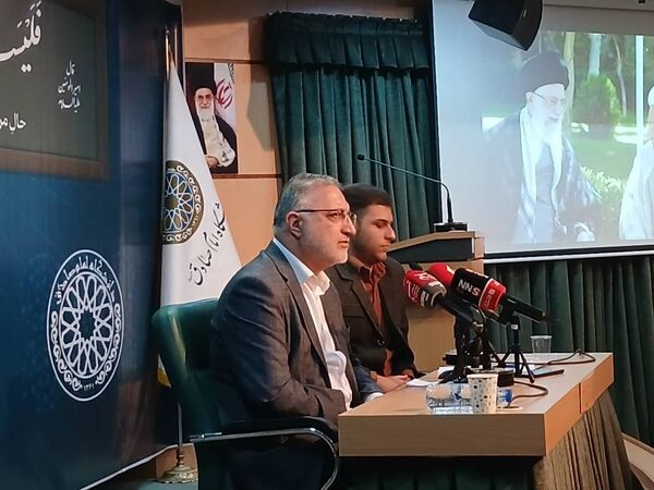 دانشگاه امام صادق(ع) میزبان شهردار تهران در آیین روز دانشجو
