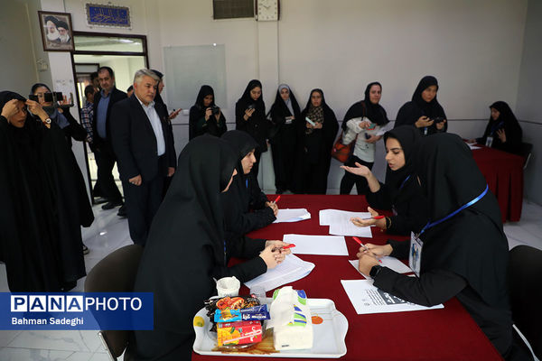 بازدید خبرنگاران از کانون‌های ارزیابی دانشجو‌معلمان ورودی 1403 دانشگاه فرهنگیان