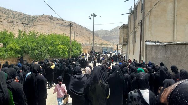 عزاداران حسینی، خیابان‌ها را غرق لبیک یا حسین کردند
