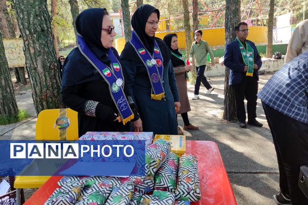 اردوی پسران پیشتاز متوسطه ناحیه 4 شیراز