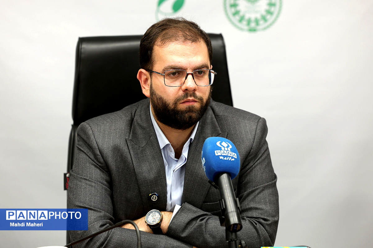 بازنگری در شیوه‌ انتقال ارزش‌ها به نسل جدید، امری ضروری است